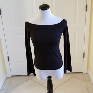 Black Off the shoulder long sleeve top size M